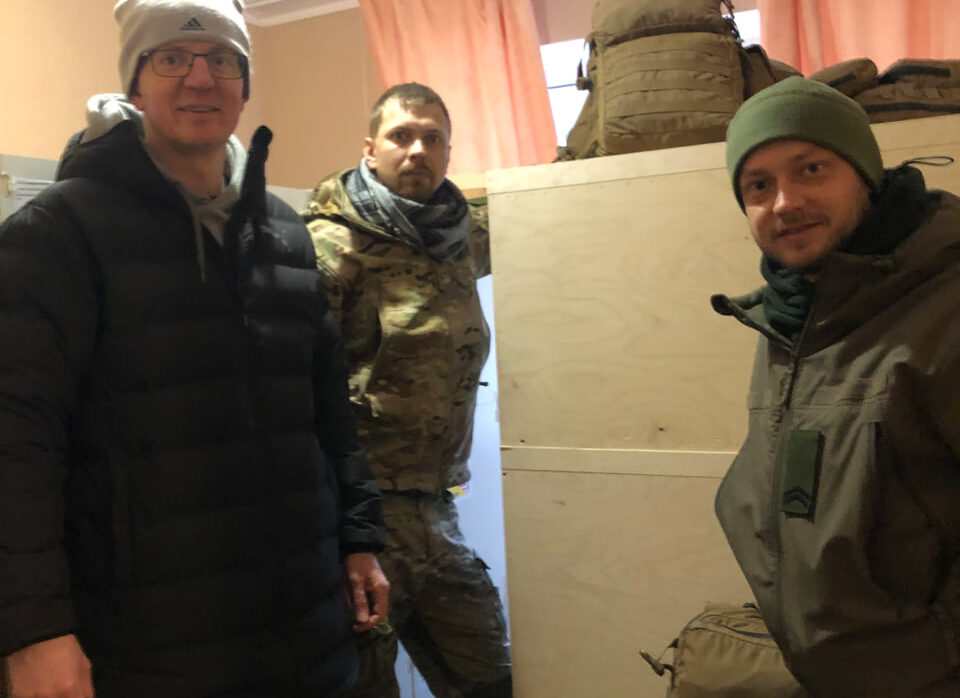 Волонтерство – надаючи допомогу