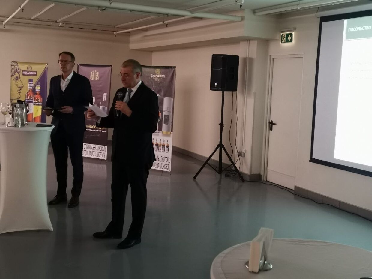 Презентація продуктів преміум класу для партнерів “ІМПОРТ ФУДЗ КОМПАНІ”